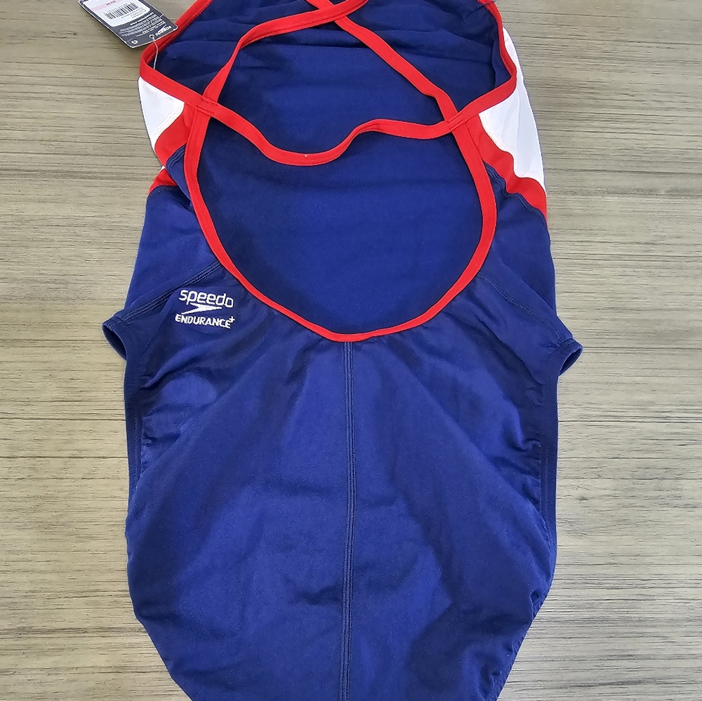 Women's speedo one piece swimsuit Sz 10/36 NWT - Picture 2 of 8